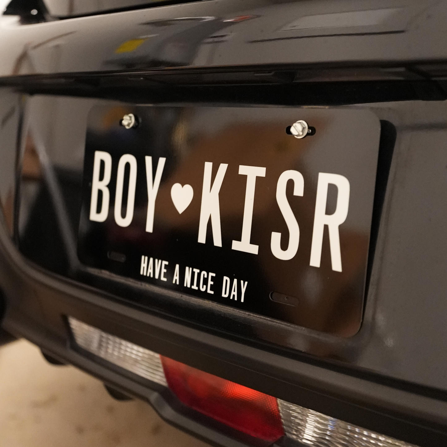 " BOY ‪‪❤︎‬ KISR " Metal CAR Vanity Plate BLACK